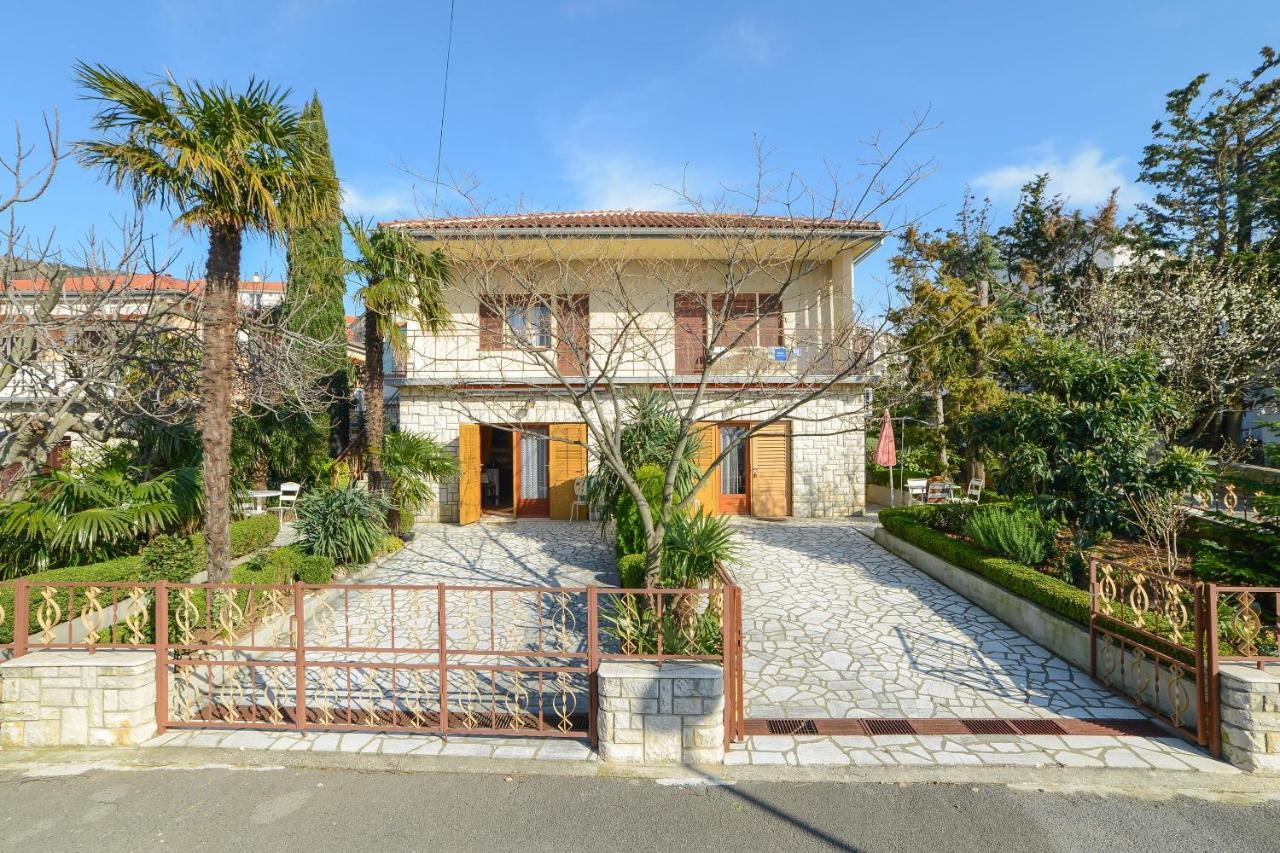 Apartments Antic 4255 Selce Kültér fotó